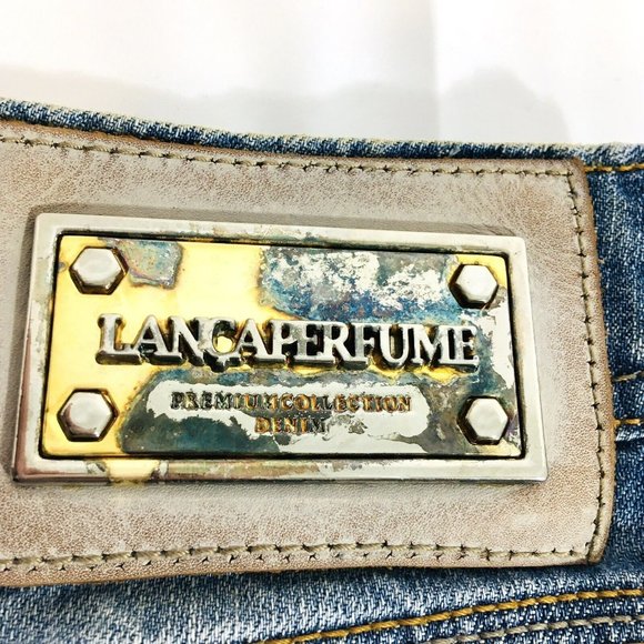 LANCA PERFUME WOMEN SZ 36 DENIM DISTRESSED SHORTS 2” INSEAM ZIP SIDE VENTS LOGO - Picture 10 of 10